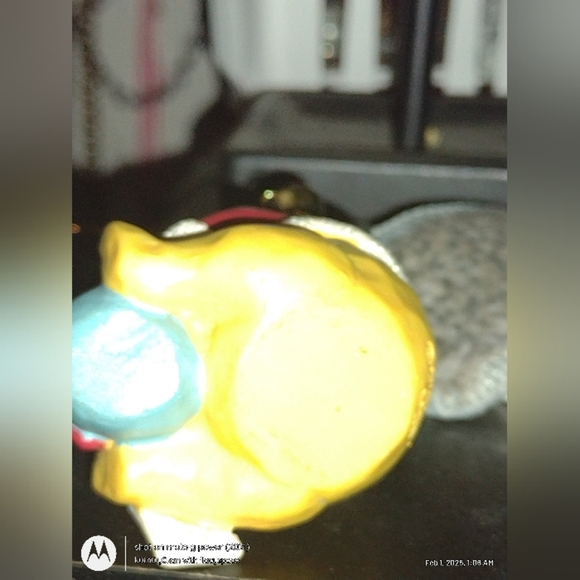 VTG Disney Classic Pooh “Winnie The Pooh & Honey Pot” Christmas Ornament - Picture 8 of 8